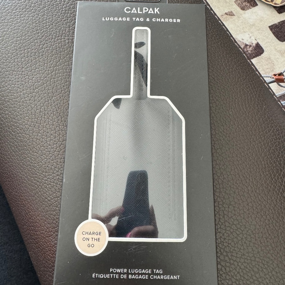 CalPak - Luggage Tag and Portable Charger - Black - NIB